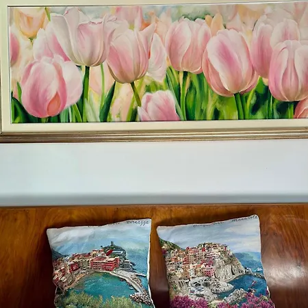Casa Maria - Terrace And Parking Near Cinque Terre Апартаменты Специя